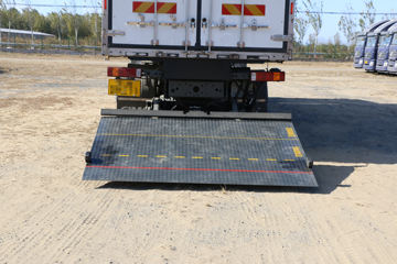 �й����� HOWO T5G 340���� 8X4 9.4����س�(ZZ5317XLCN466GE1)ͼƬ