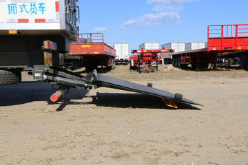 �й����� HOWO T5G 340���� 8X4 9.4����س�(ZZ5317XLCN466GE1)ͼƬ