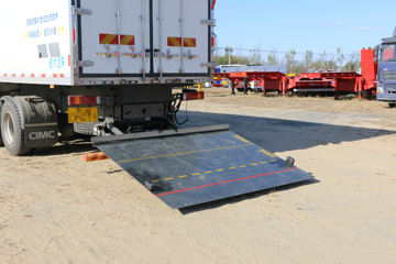 �й����� HOWO T5G 340���� 8X4 9.4����س�(ZZ5317XLCN466GE1)ͼƬ