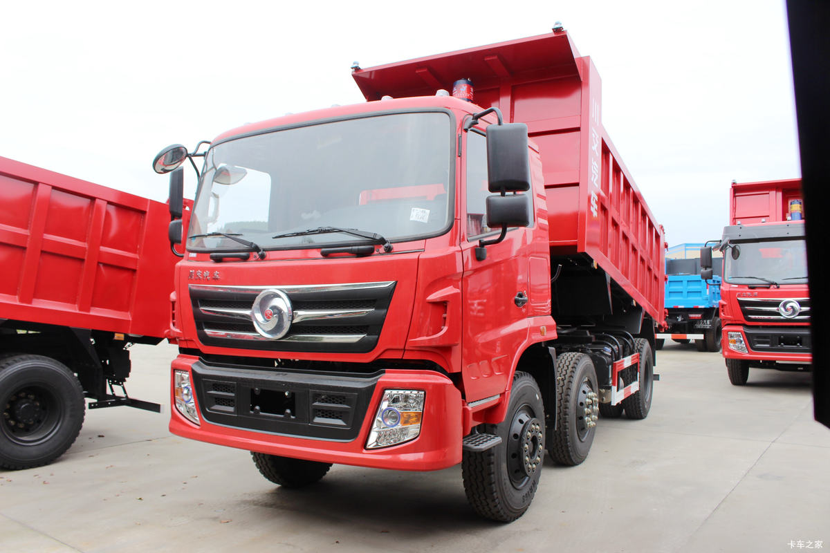 川交汽车 180马力 6X2 4.8米自卸车