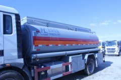 中国重汽 HOWO T5G 210马力 4X2 运油车(醒狮牌)(SLS5160GYYZ5)