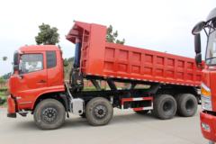 川交汽车 280马力 8X4 6.8米自卸车(CJ3310D5FB)