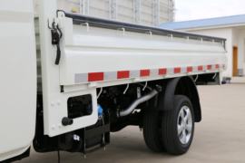 时骏F350&nbsp;载货车底盘                                                图片