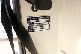 K8 载货车驾驶室                                               图片