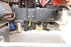 凯马 凯捷M3 95马力 3.83米排半栏板轻卡(KMC1042A33P5)