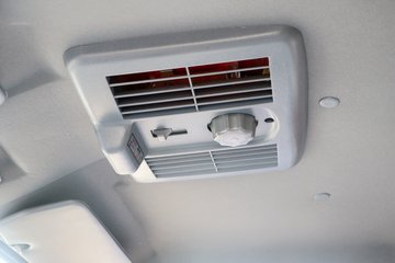 ���� GK8������ 95���� 4X2 4.2����ж��ͼƬ