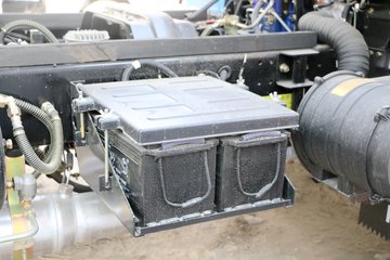 ���� GK8������ 95���� 4X2 4.2����ж��ͼƬ