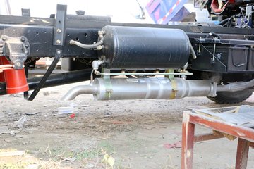 ���� GK8������ 95���� 4X2 4.2����ж��ͼƬ