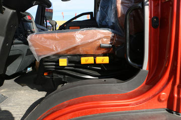 �й�����HOWO G5X�п� 210���� 6.75�������ػ�������(ZZ1187G521DE1)ͼƬ