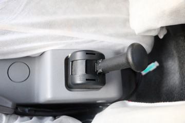 �й�����HOWO ���� 95���� 4.165�׵��������Ῠ(խ��)(ZZ1047F3315E145)ͼƬ