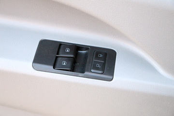 �й�����HOWO ���� 95���� 4.165�׵��������Ῠ(խ��)(ZZ1047F3315E145)ͼƬ