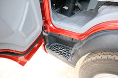 中国重汽HOWO 悍将 129马力 4X2 4.15米自卸车(万里扬5挡)(ZZ3047G3415E143)