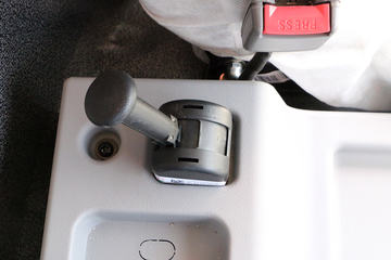 �й�����HOWO ���� 170���� 4.15�׵��Ų�դʽ�ῨͼƬ