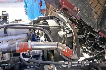 �й�����HOWO ���� 170���� 4.15�׵��Ų�դʽ�ῨͼƬ