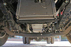 中国重汽HOWO 悍将 170马力 4.15米单排仓栅式轻卡(ZZ5047CCYG3315E143)