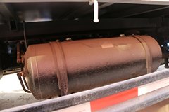 福田 欧马可S3系 143马力 4.18米单排仓栅式轻卡(BJ5048CCY-FE)