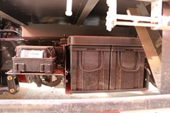 福田 欧马可S3系 143马力 4.18米单排仓栅式轻卡(BJ5048CCY-FE)