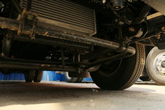 福田 欧马可S3系 143马力 4.18米单排仓栅式轻卡(BJ5048CCY-FE)