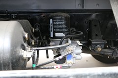 福田 欧马可S3系 143马力 3.83米排半栏板轻卡(BJ1048V9JEA-FA)