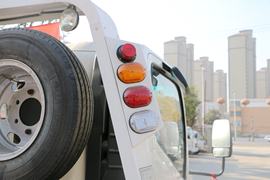 凯马底盘&nbsp;清障车底盘图片