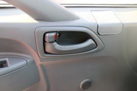 凯捷M1&nbsp;平板运输车驾驶室图片