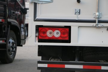   Ƽ 143 4.165׵ʽῨ(BJ5049XXY-A8)ͼƬ
