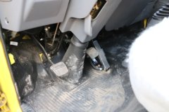 福田 奥铃TX 110马力 3.22米双排栏板轻卡(液刹)(BJ1041V9ADA-A1)