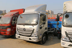 福田 欧马可S3系 143马力 4.18米单排栏板轻卡(BJ1048V9JEA-FE)