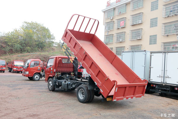 东风 福瑞卡F7 平板自卸现货供应