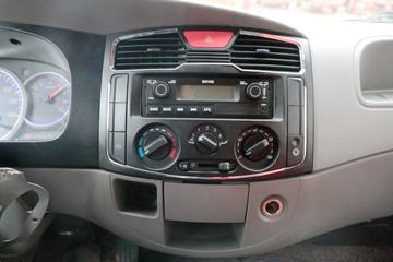 ���� ����F7 95���� 4X2 4.2����ж��(��90˫��)(����)ͼƬ