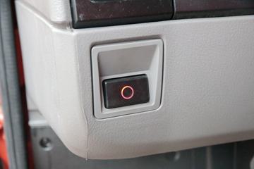 ���� ����F7 95���� 4X2 4.2����ж��(��90˫��)(����)ͼƬ