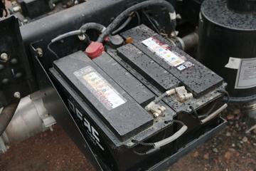 ���� ����F7 95���� 4X2 4.2����ж��(��90˫��)(����)(EQ3080S3GDF)ͼƬ