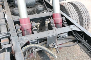 ���� ����F7 95���� 4X2 4.2����ж��(��90˫��)(����)(EQ3080S3GDF)ͼƬ