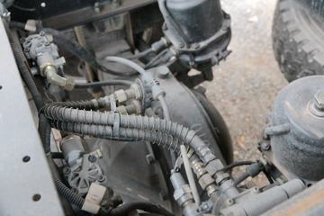 ���� ����F7 95���� 4X2 4.2����ж��(��90˫��)(����)(EQ3080S3GDF)ͼƬ