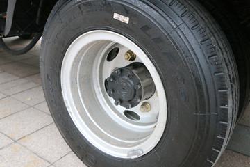 ����ʱ�� M3 143���� 4X2ƽ�����䳵ͼƬ