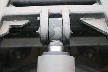 ����ʱ�� M3 143���� 4X2ƽ�����䳵ͼƬ