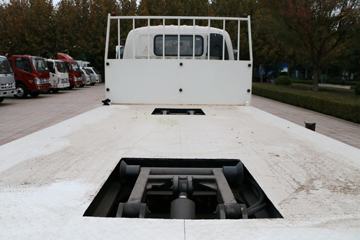 ����ʱ�� M3 143���� 4X2ƽ�����䳵ͼƬ