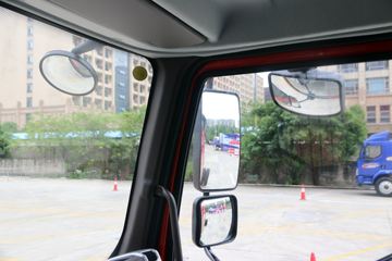 �������� ����L3 160���� 4X2 5.8���Ű������ػ�������ͼƬ