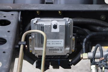 �������� ����L3 160���� 4X2 5.8���Ű������ػ�������ͼƬ