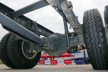 �������� ����L3 160���� 4X2 5.8���Ű������ػ�������ͼƬ