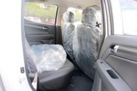 蓝舰&nbsp;皮卡驾驶室                                               图片