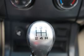 蓝舰&nbsp;皮卡驾驶室                                               图片