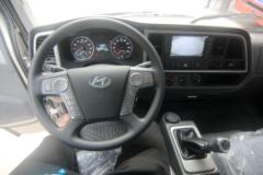 现代商用车 盛图H1 129马力 4.12米单排厢式轻卡(彩钢板)(CHM5041XXYGDC33V)