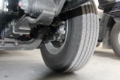 现代商用车 盛图H1 129马力 4.12米单排厢式轻卡(彩钢板)(CHM5041XXYGDC33V)