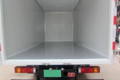 现代商用车 盛图H1 129马力 4.12米单排厢式轻卡(彩钢板)(CHM5041XXYGDC33V)