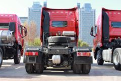 中国重汽 HOWO T7H重卡 B版 440马力 6X4牵引车(ZZ4257V324HE1B) 中国重汽 HOWO T7H重卡 B版 440马力 6X4牵引车(ZZ4257V324HE1B)