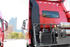 中国重汽 HOWO T7H重卡 B版 440马力 6X4牵引车(ZZ4257V324HE1B) 中国重汽 HOWO T7H重卡 B版 440马力 6X4牵引车(ZZ4257V324HE1B)