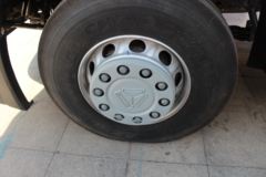 中国重汽 HOWO T7H重卡 B版 440马力 6X4牵引车(ZZ4257V324HE1B) 中国重汽 HOWO T7H重卡 B版 440马力 6X4牵引车(ZZ4257V324HE1B)