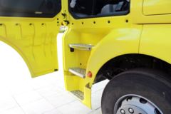 中国重汽 汕德卡SITRAK C7H重卡 430马力 6X4 LNG牵引车(ZZ4256V384HE1LB)