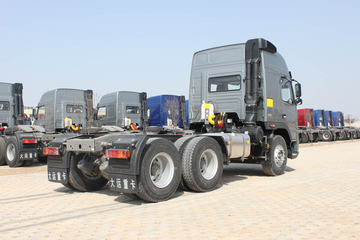 ���� 310���� 6X4 ǣ����(�߶�)ͼƬ